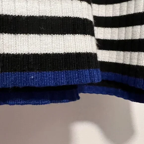 Vince Camuto Striped Top NWT - Picture 2 of 3